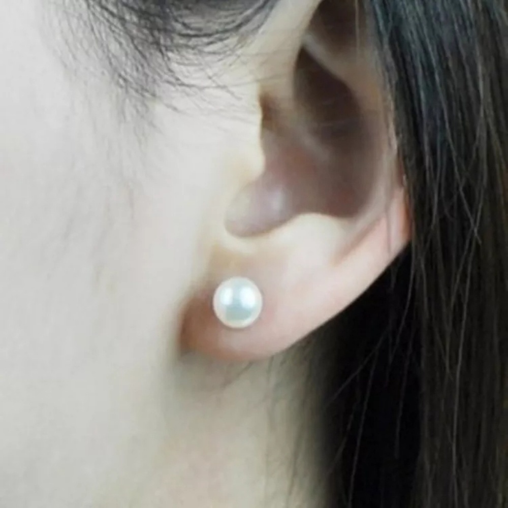 Stud earrings - Picture 2 of 5